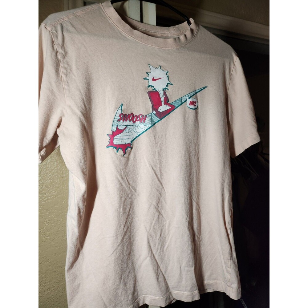 Nike Tshirt CT6523 664 Swoosh In A Box Medium Light Pink